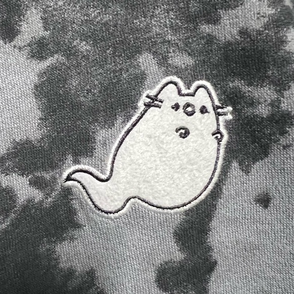 Pusheen Black & Gray Spooky Stormy Tie Dye Fleece Lined Pullover Sweatshirt XL - Picture 7 of 9